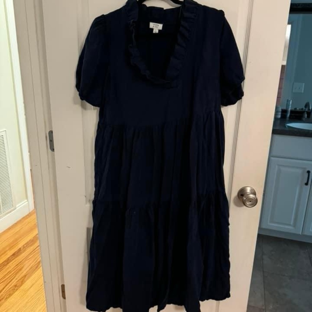 Crown and Ivy navy dress